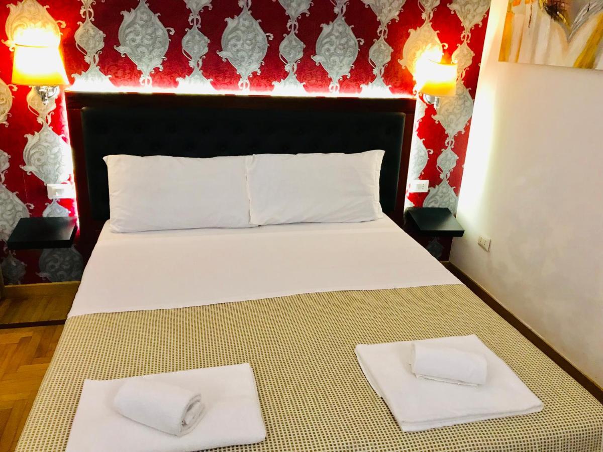 Holiday Rome Termini Hotel Exterior foto